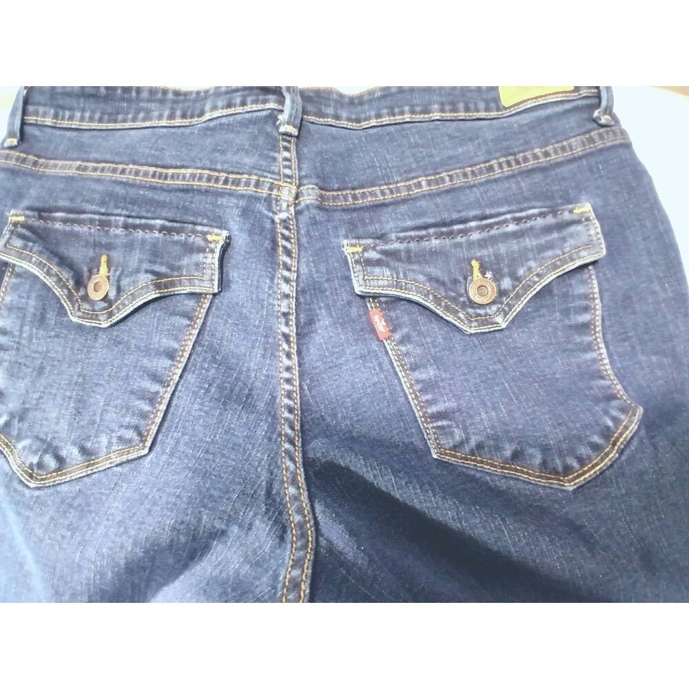 Levis Womens Denim Blue Jean Stretch Shorts Size 16 Flap Back Pockets Bermuda - Picture 9 of 15